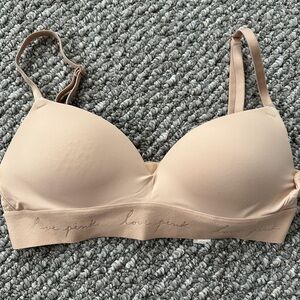 PINK Victoria Secret Wear Everywhere Wireless Push Up Bra